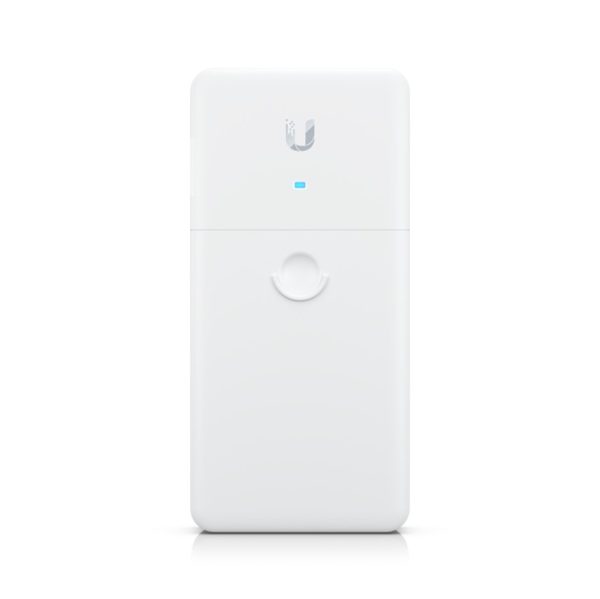UBIQUITI Long-Range Ethernet Repeater receives PoE/PoE+ and offers passthrough PoE output
