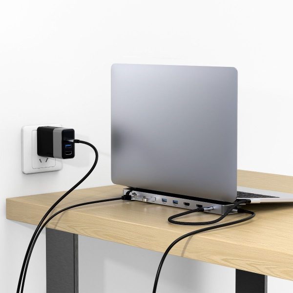 mbeat D12 Multi-Port Dual HDMI 4K USB-C Dock - Image 4