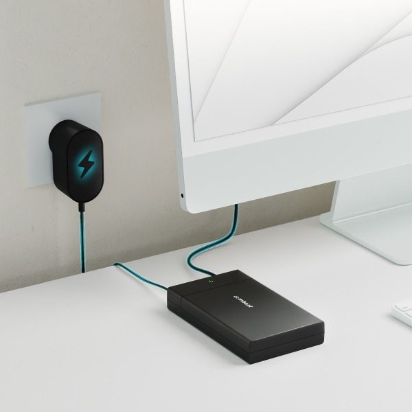 mbeat C1 Tool-Free USB 3.0 3.5" & 2.5" SATA HDD Enclosure - Black - Image 2
