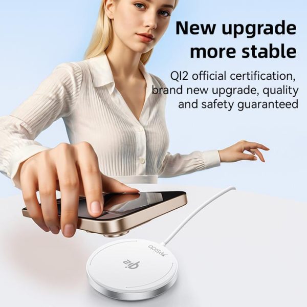 15W Magnetic Fast Wireless Charger White - Image 3