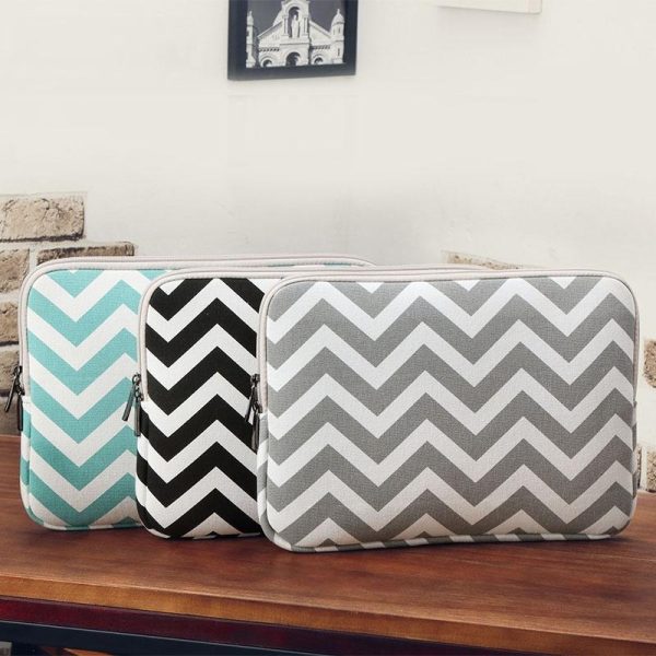 11.6 Wavy Pattern Notebook Liner Bag - Sleek Design - Gray - Image 3