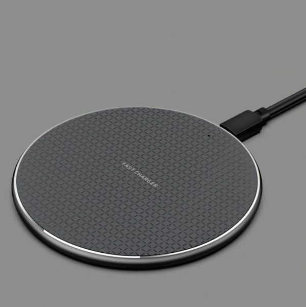 10W Universal Wireless Charger With 50Cm Cable - Image 3