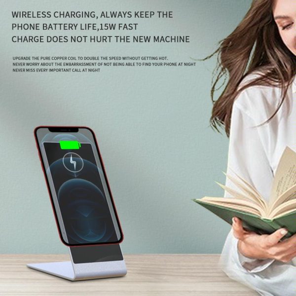 15W Magnetic Wireless Charger For Iphone Silver - Image 8