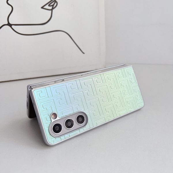 Geometric Gradient Leather Phone Case for Samsung Galaxy z Fold 4 5g - Pearlescent Finish - Silver - Image 6