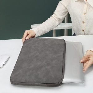 Lightweight Waterproof Lambskin Laptop Sleeve - Fits 14.1-15.4 Inches - Gray With Bag - Image 6
