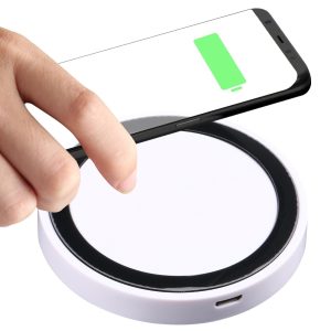 Universal 5W Round Wireless Charger - Black + White - Image 14