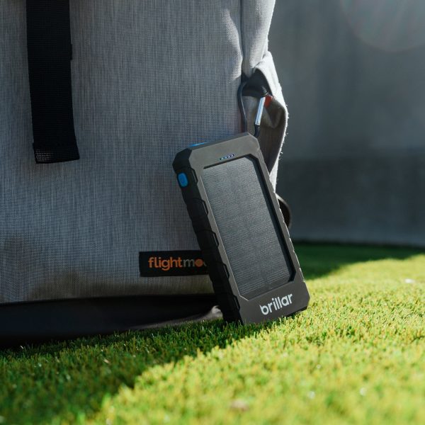 Brillar 8000mAh Solar USB Power Bank 200 Lumens LED Torch - Image 2