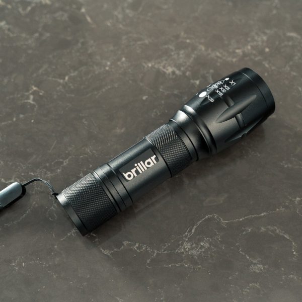 Aluminium 5-Mode Tactical LED Flashlight - Image 2